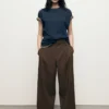 Pantalon taille basse à jambes larges Pantalon taille basse à jambes larges