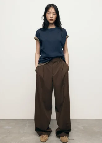 Pantalon taille basse à jambes larges