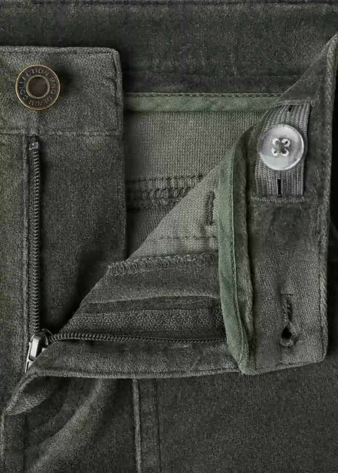 Pantalon évasé en faux velours
