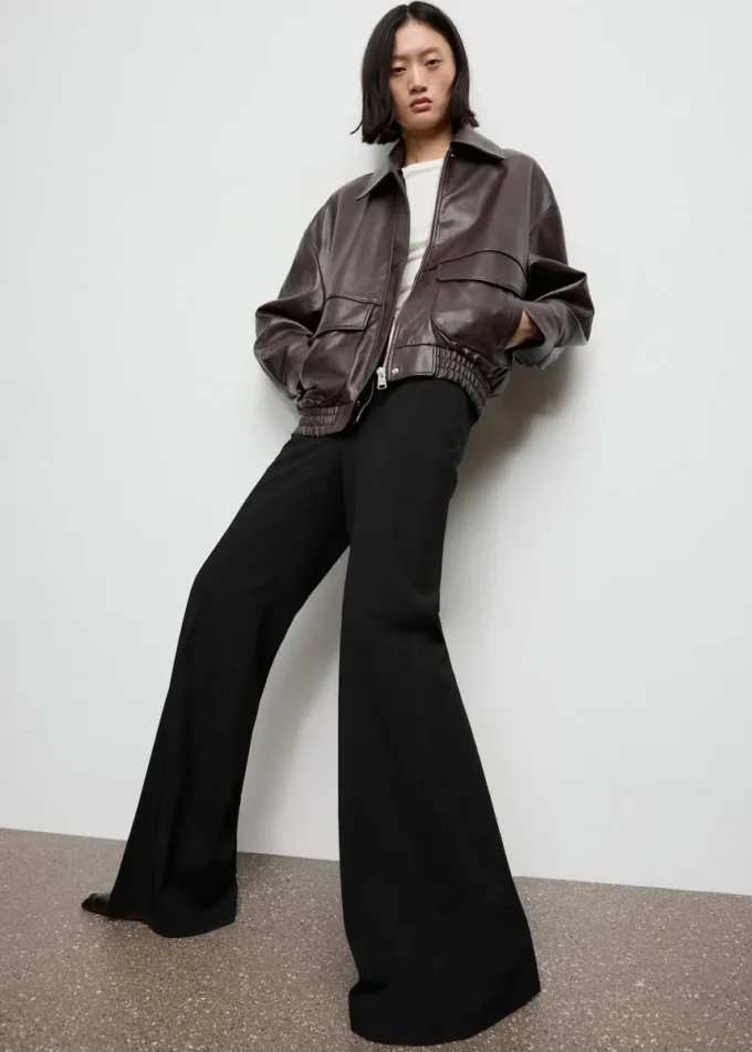 Pantalon évasé taille haute Pantalon évasé taille haute