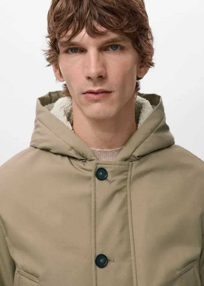 Parka matelassée avec capuche déperlante