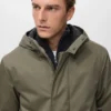 Parka matelassée avec capuche déperlante