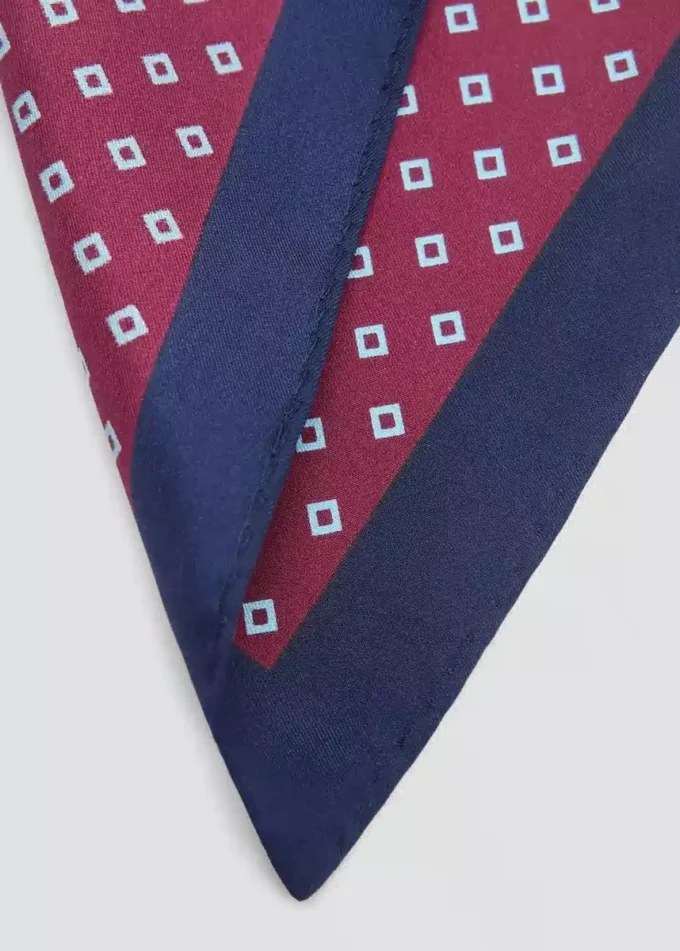 Pochette 100 % soie