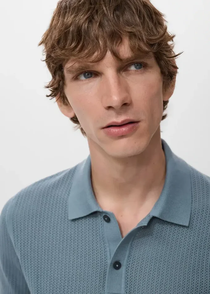 Polo en coton tricoté avec motif en dentelle