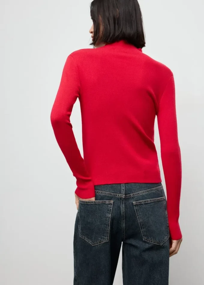 Pull ajusté avec encolure Perkins Pull ajusté avec encolure Perkins