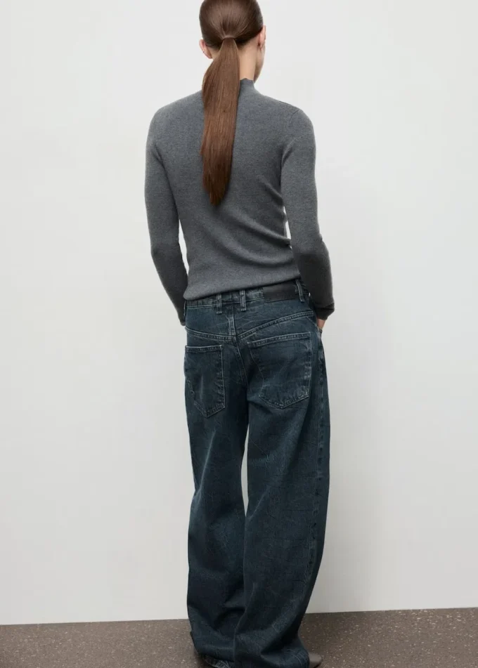 Pull ajusté avec encolure Perkins Pull ajusté avec encolure Perkins