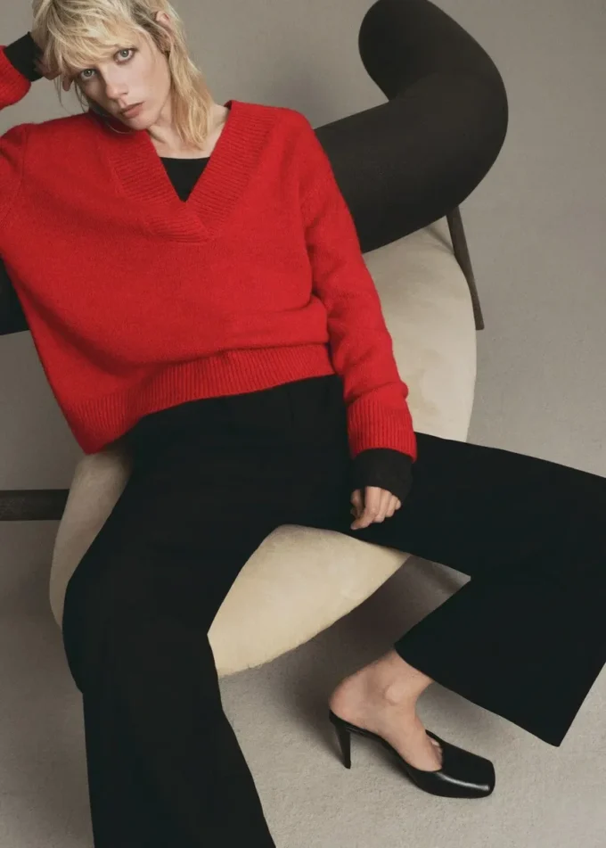 Pull à col en V en maille épaisse