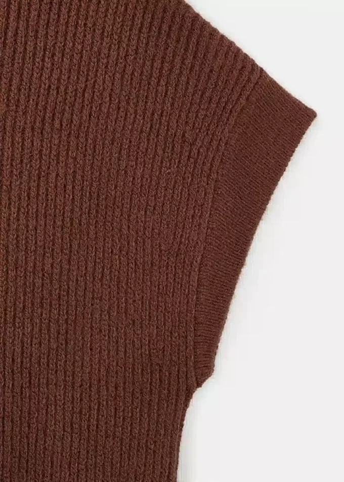 Pull à col roulé et manches courtes Perkins