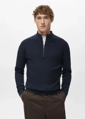 Pull côtelé avec col zippé
