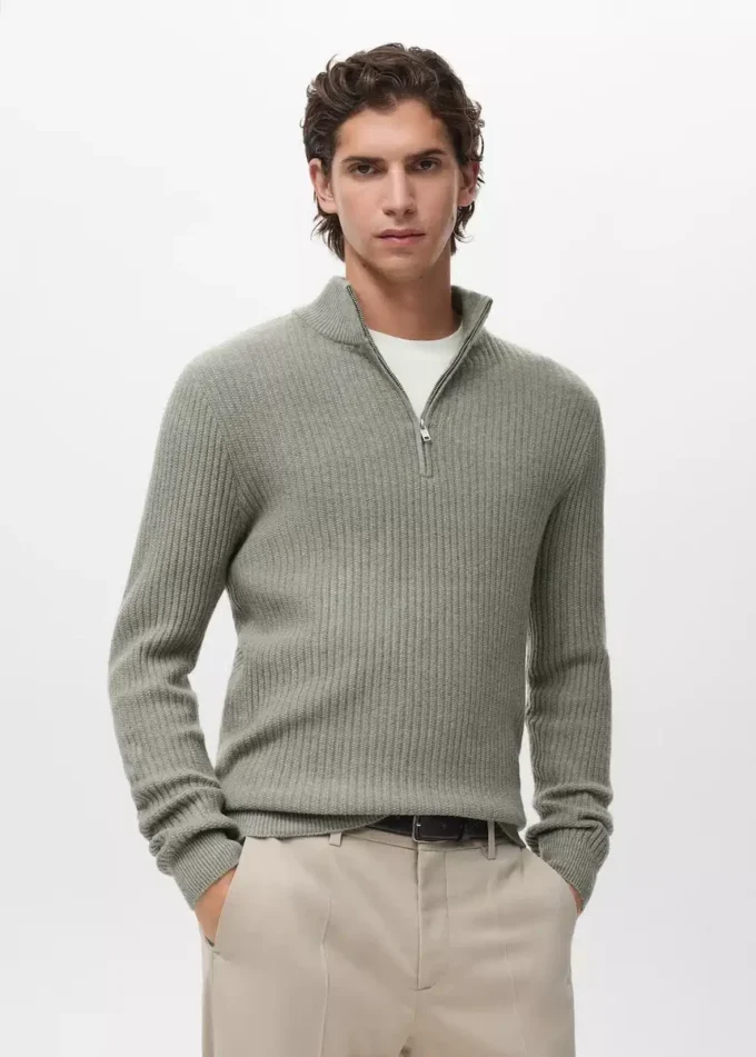 Pull côtelé avec col zippé Pull côtelé avec col zippé