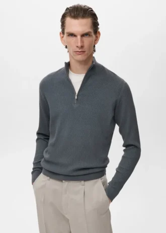 Pull côtelé avec col zippé