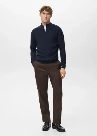 Pull côtelé avec col zippé