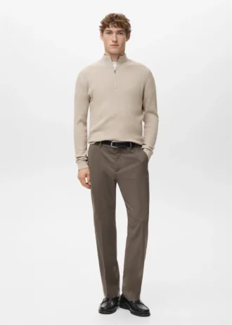 Pull côtelé avec col zippé