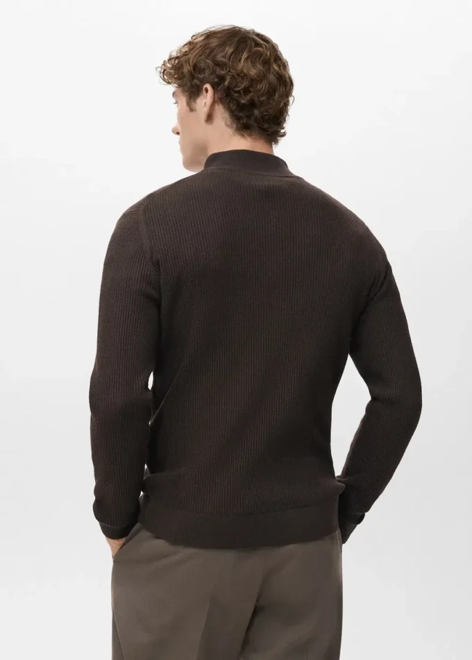 Pull côtelé avec col zippé Pull côtelé avec col zippé