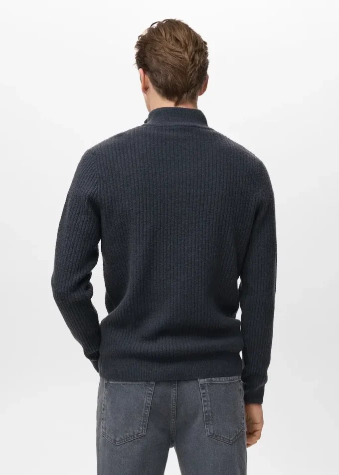 Pull côtelé avec col zippé Pull côtelé avec col zippé