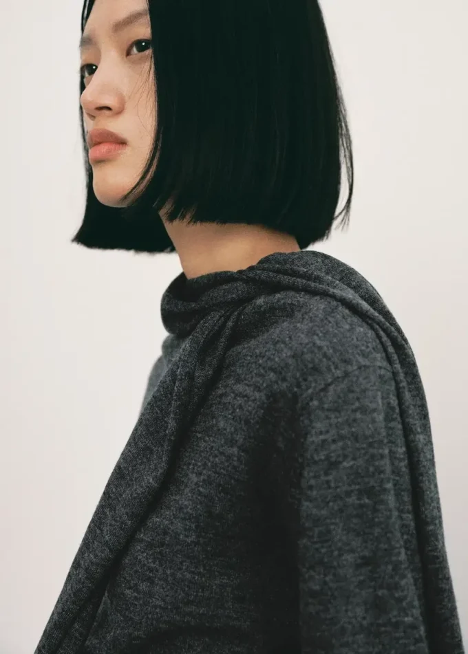 Pull à design combiné