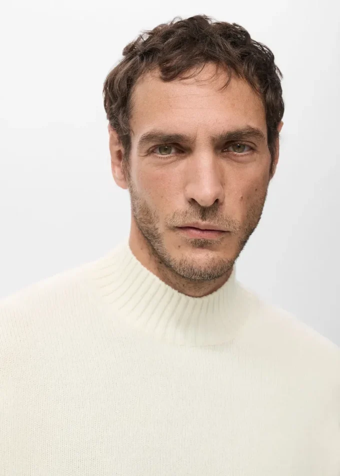 Pull en maille 100 % laine italienne Pull en maille 100 % laine italienne