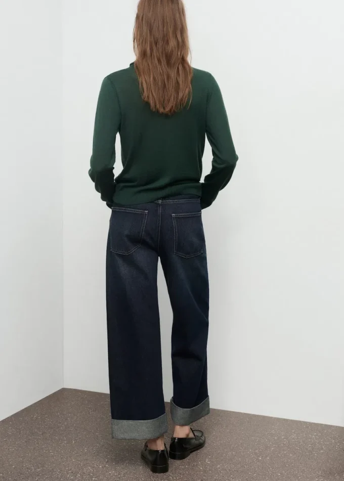 Pull en maille avec encolure drapée