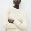 Pull en maille avec fentes à nouer