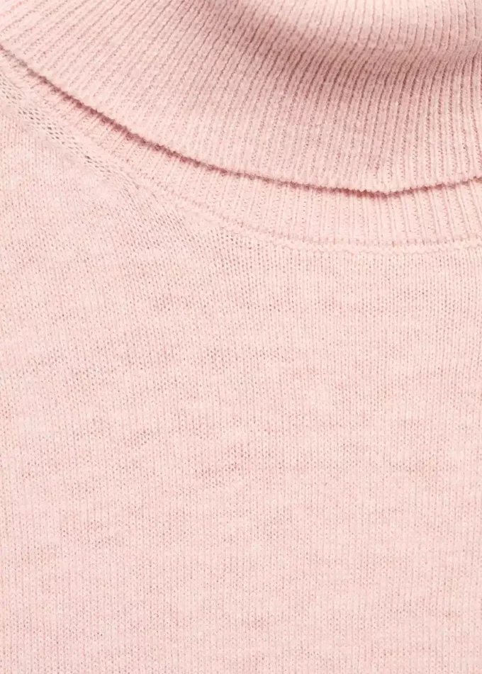 Pull en maille à col roulé