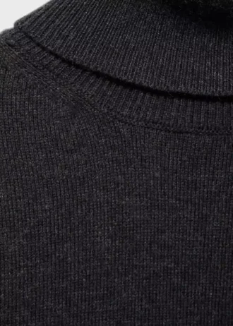 Pull en maille à col roulé