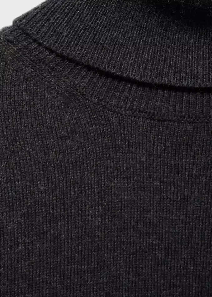 Pull en maille à col roulé