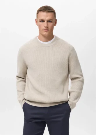 Pull en maille côtelée