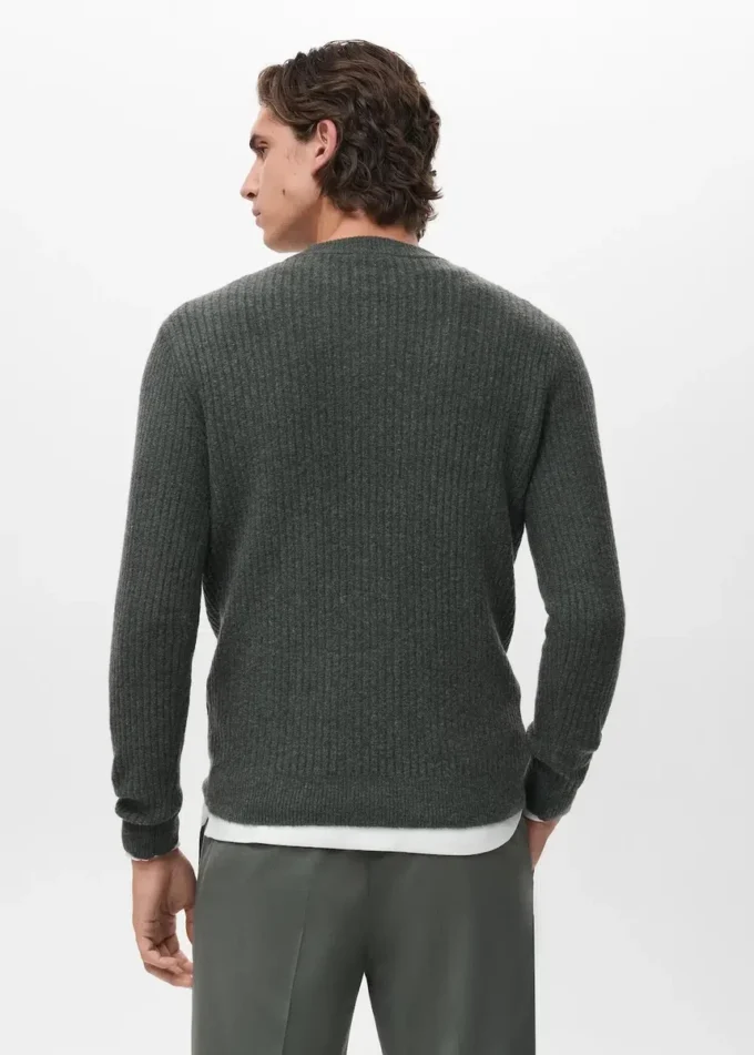 Pull en maille côtelée Pull en maille côtelée