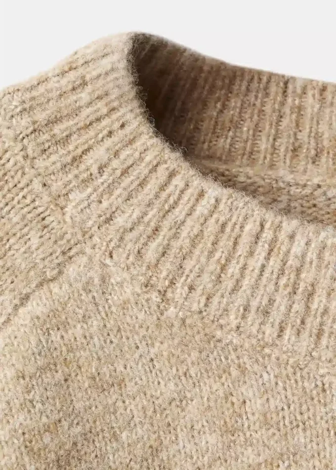 Pull en maille côtelée
