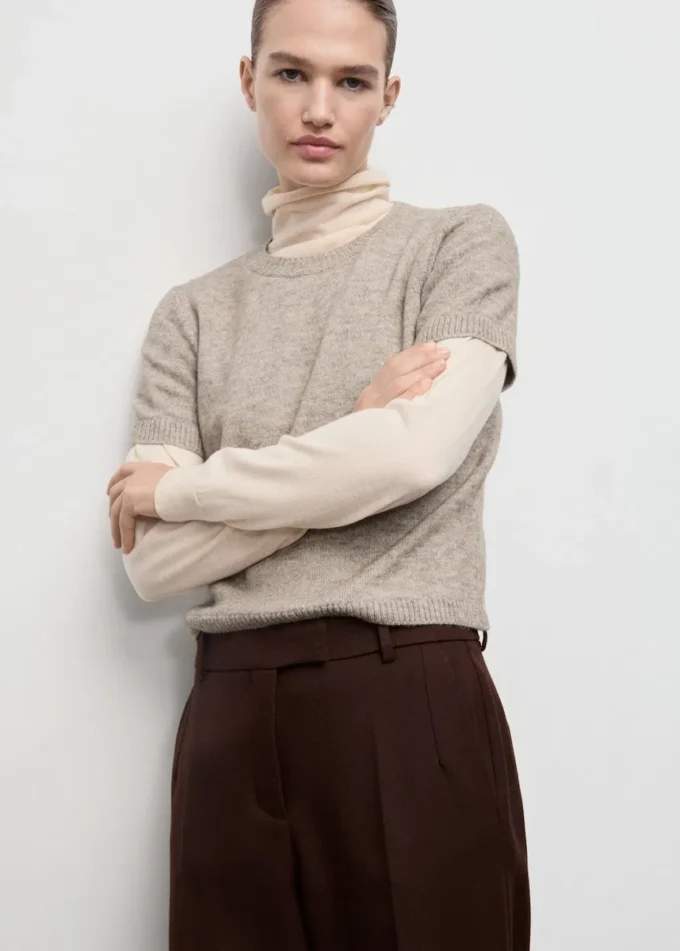 Pull en maille à manches courtes