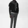 Pull en maille moyenne, coupe classique Pull en maille moyenne, coupe classique