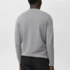 Pull en maille moyenne, coupe classique Pull en maille moyenne, coupe classique