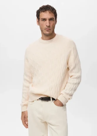 Pull en maille torsadée