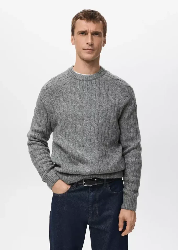 Pull en maille torsadée Pull en maille torsadée
