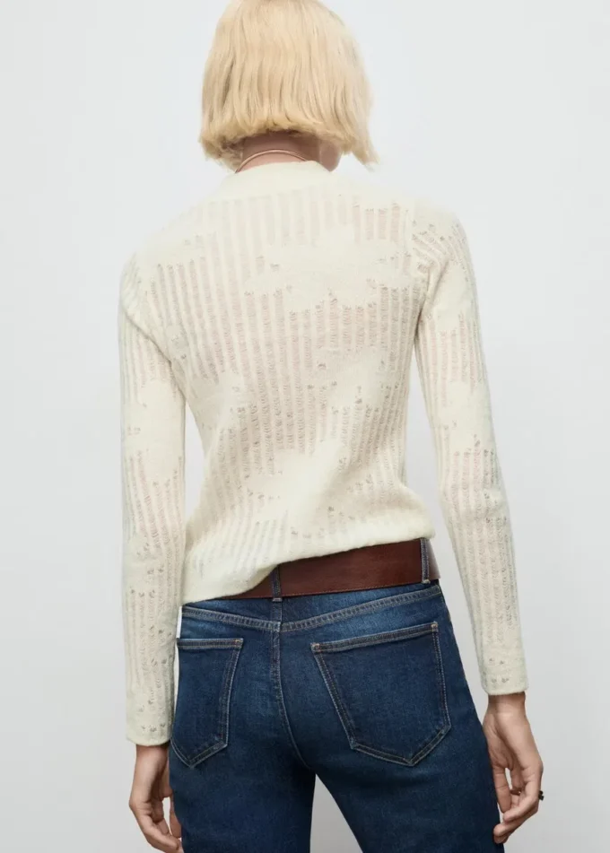 Pull floral en maille ajourée