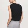 Pull à manches courtes avec détail métallique