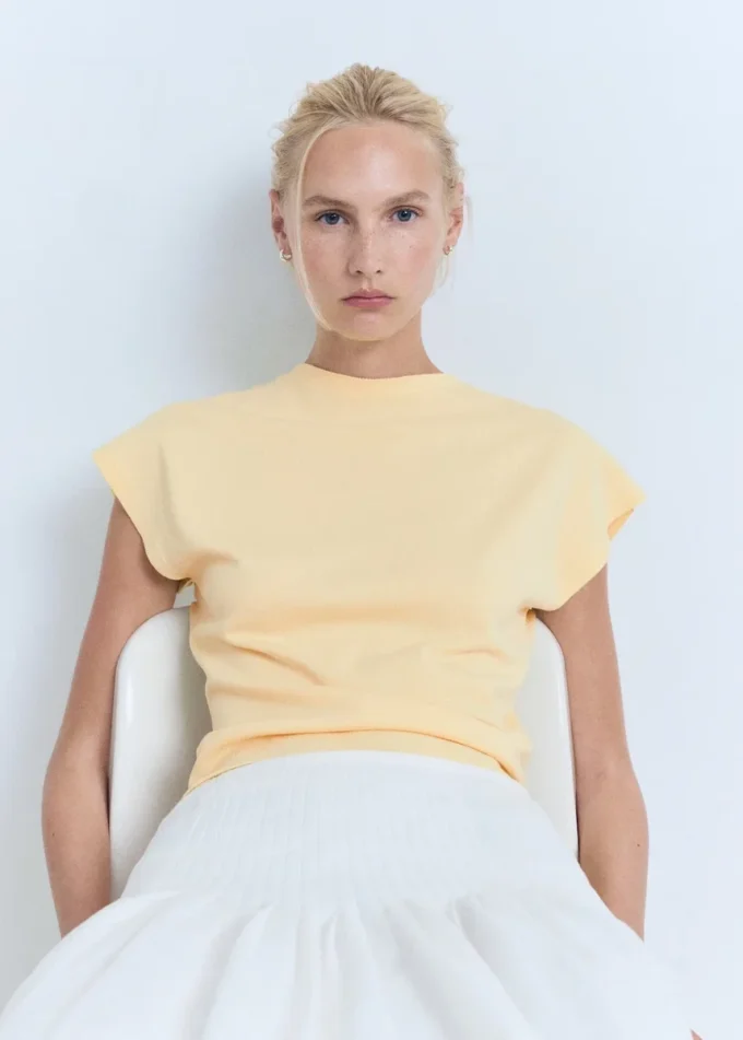 Pull à manches courtes en maille fine