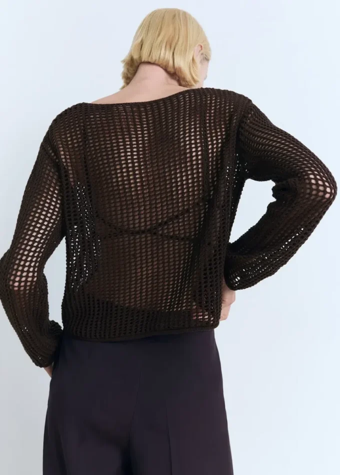 Pull à manches longues en crochet