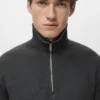 Pull microstructuré avec col zippé Pull microstructuré avec col zippé