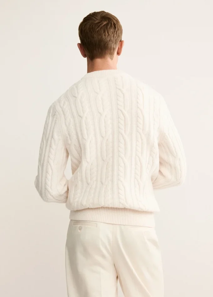 Pull tricoté 100 % laine Pull tricoté 100 % laine