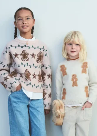 Pull tricoté à motif de Noël