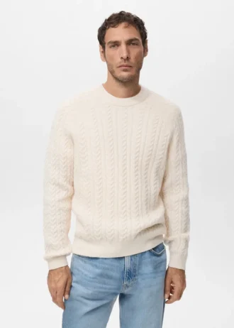 Pull tricoté tressé