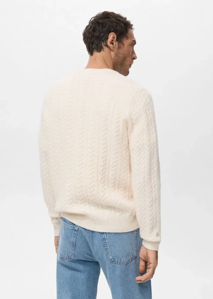 Pull tricoté tressé Pull tricoté tressé