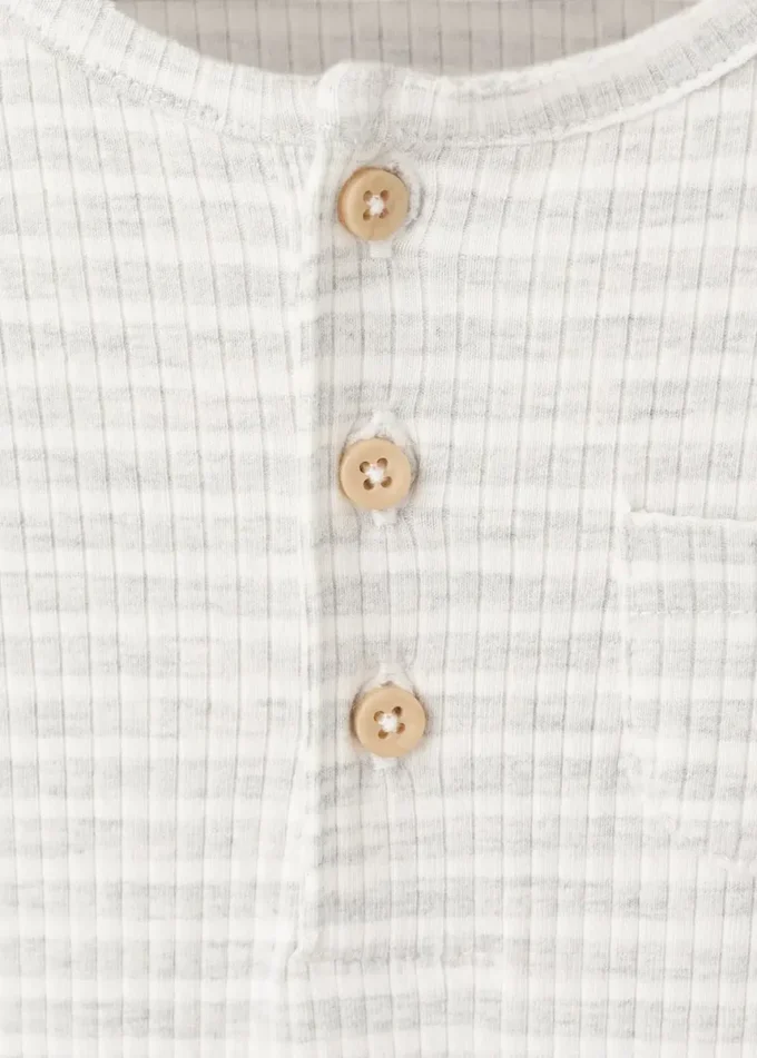 Pyjama une pièce à rayures