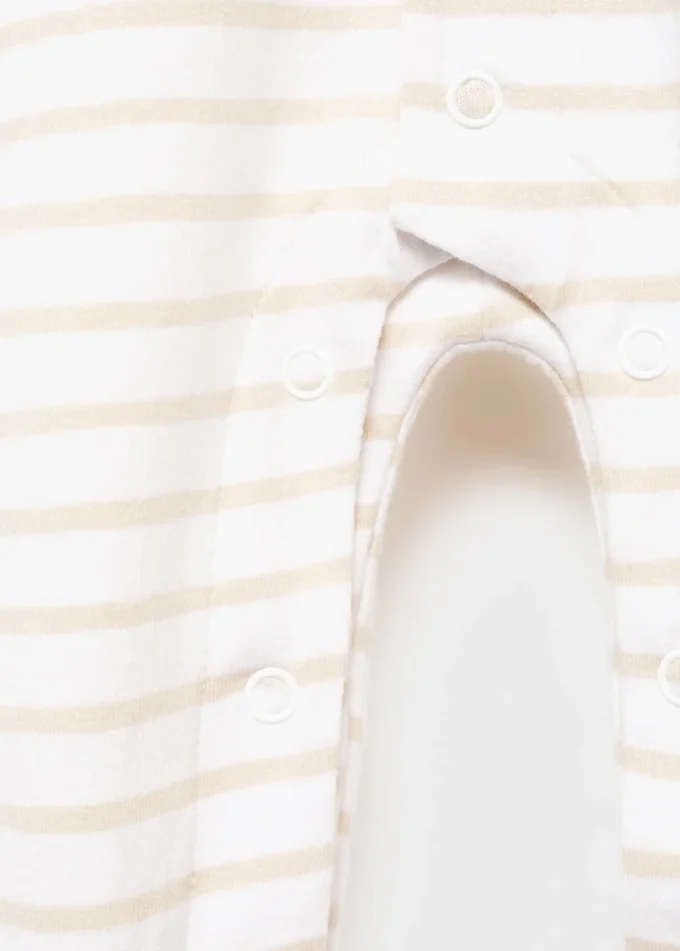 Pyjama une pièce à rayures