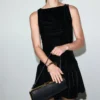 Robe ajustée en velours Robe ajustée en velours