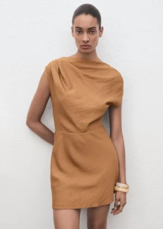 Robe asymétrique drapée