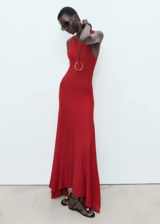 Robe asymétrique en maille fine