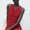 Robe asymétrique en maille fine Robe asymétrique en maille fine
