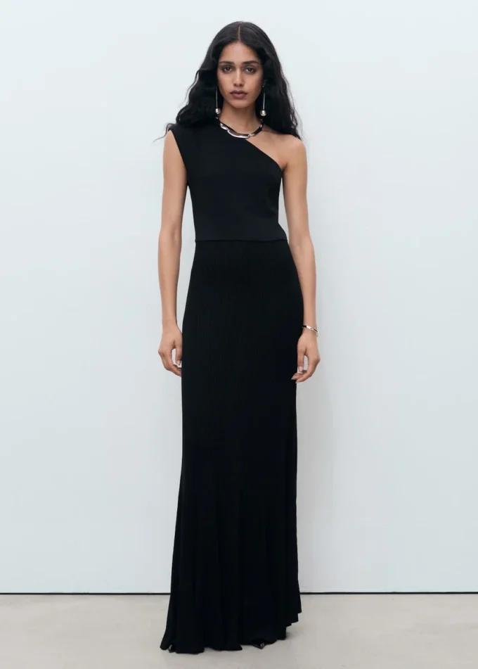 Robe asymétrique en maille mélangée Robe asymétrique en maille mélangée